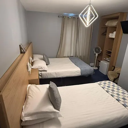 Diamonds 3* York