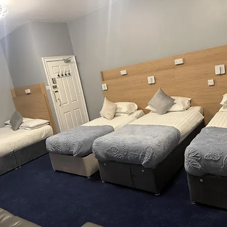 Diamonds 3* York