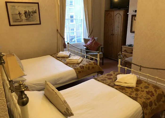 Guest house Diamonds York